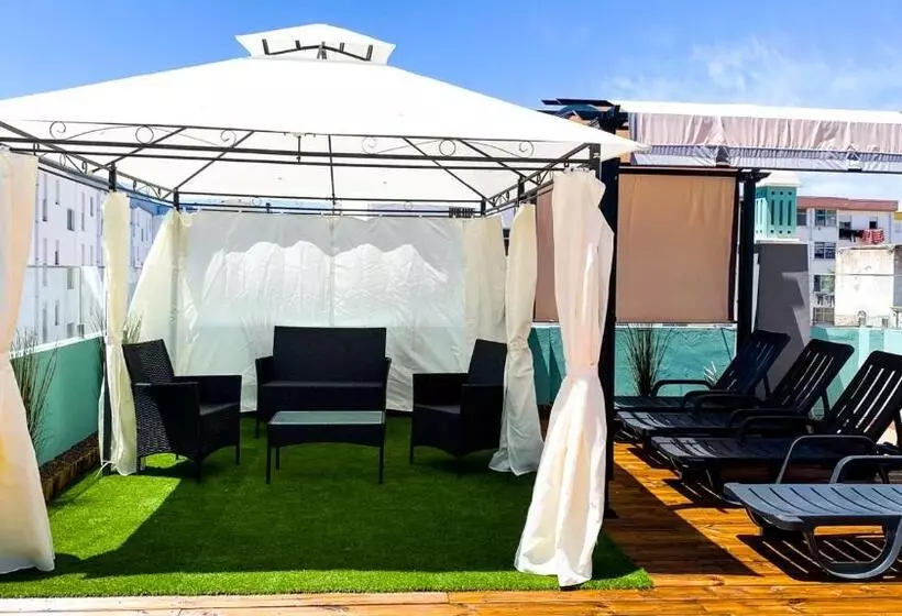 Marzia Boutique Home