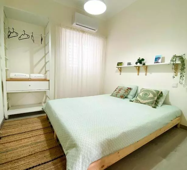 Marzia Boutique Home