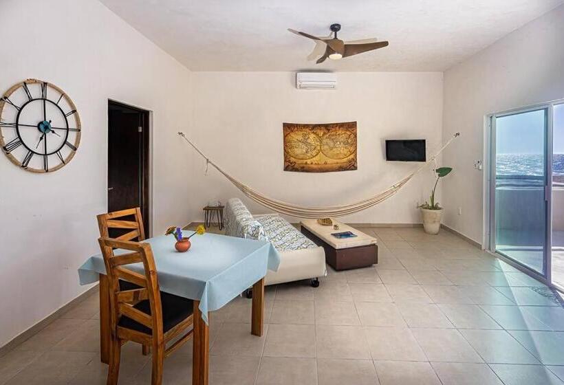 Oceanfront Casita Coral