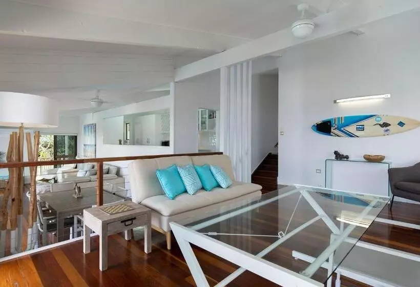 The Pool House Coolum Beach
