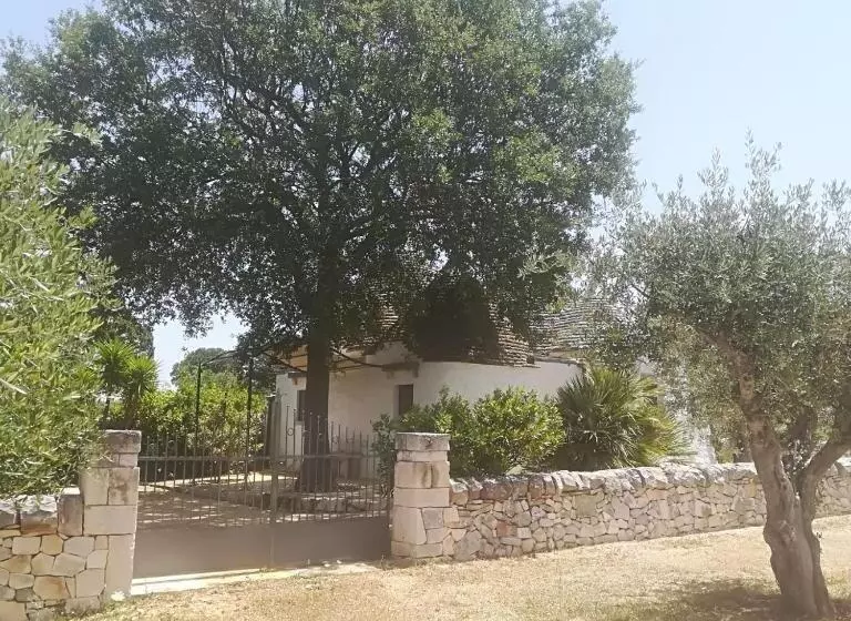 Trulli Manuela