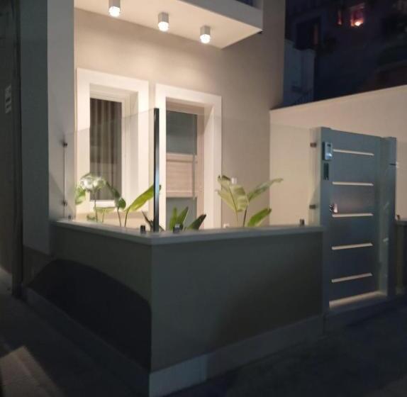 پانسیون Home You&me