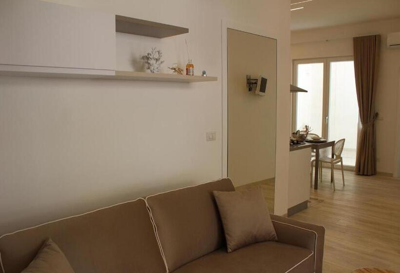 پانسیون Home You&me