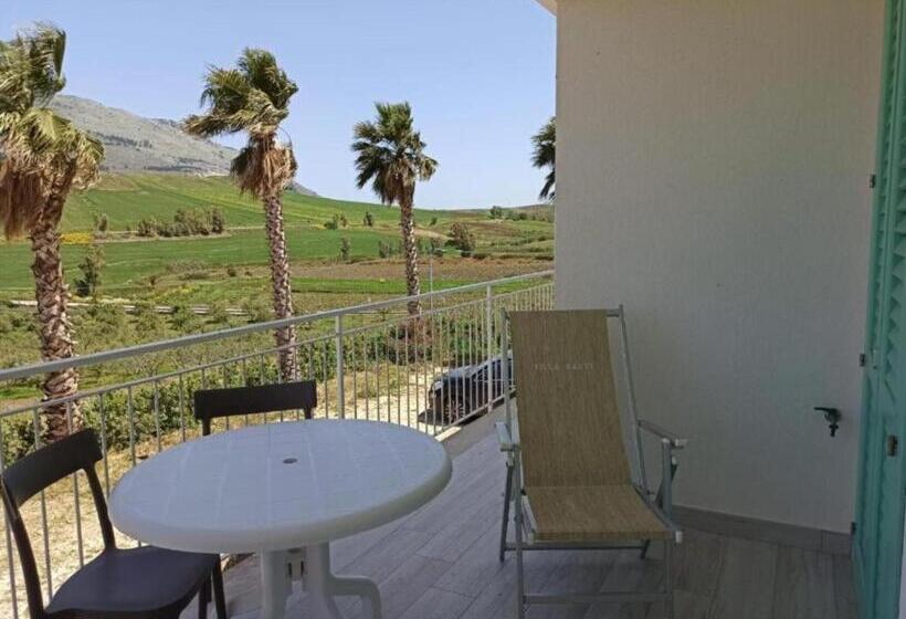 פנסיון Villa Degli Alberi