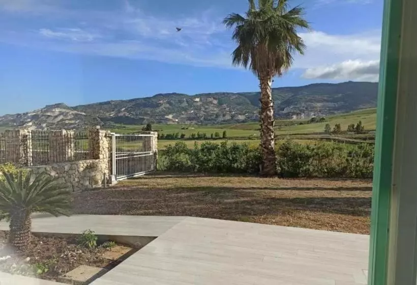 پانسیون Villa Degli Alberi