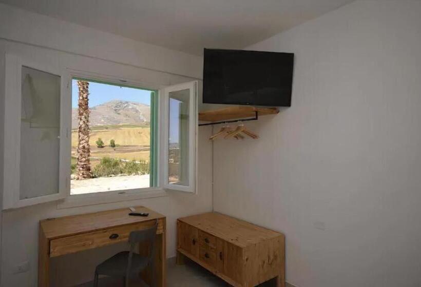 פנסיון Villa Degli Alberi