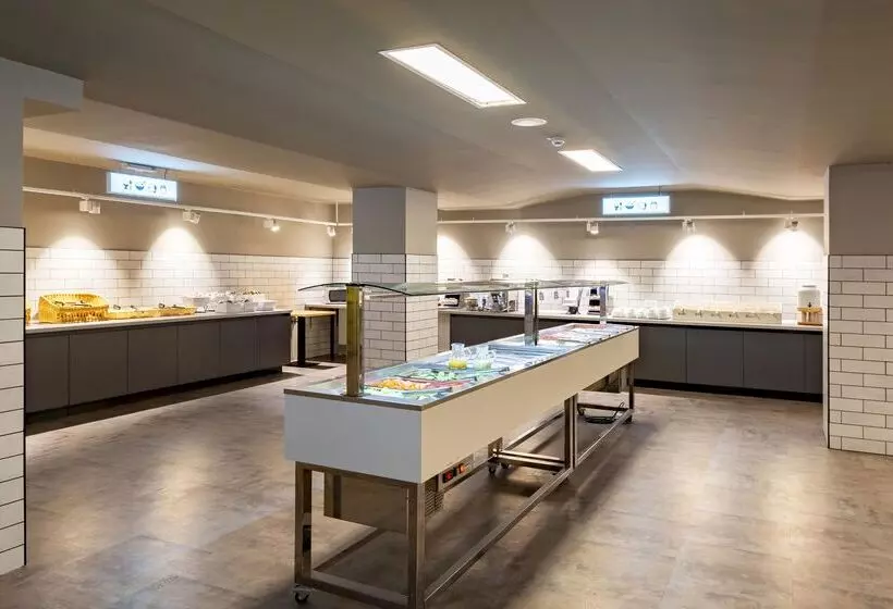 호텔 a&o Stuttgart City