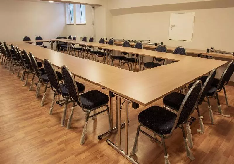 호텔 a&o Stuttgart City