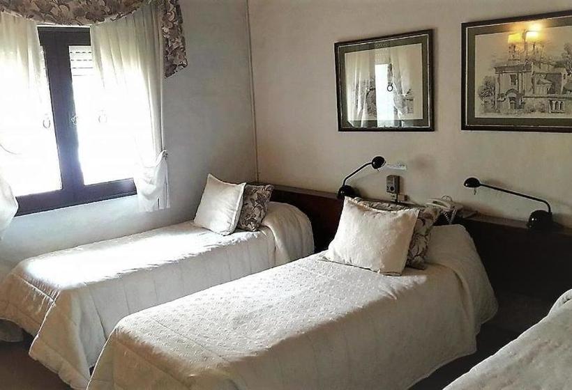 هتل Hostal de la Sierra del Tandil