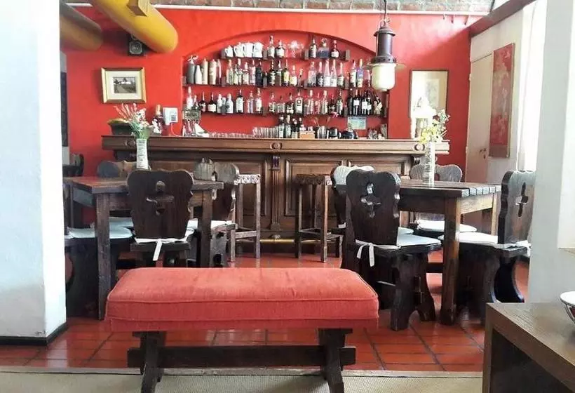 هتل Hostal de la Sierra del Tandil