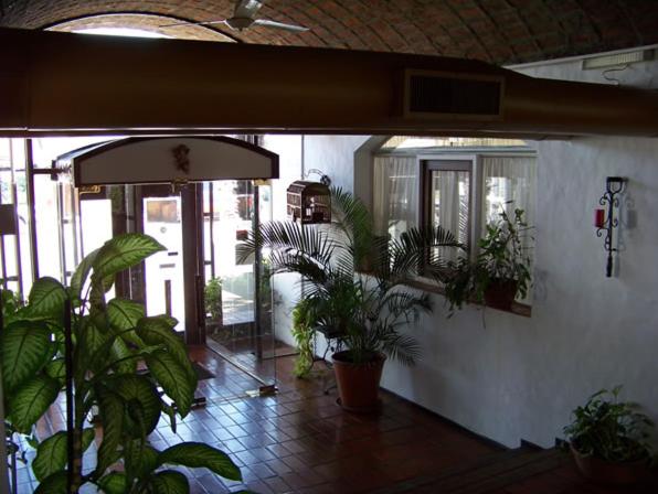 هتل Hostal de la Sierra del Tandil