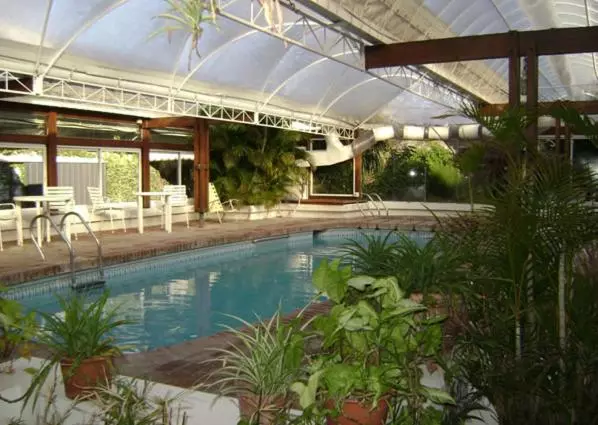 هتل Hostal de la Sierra del Tandil