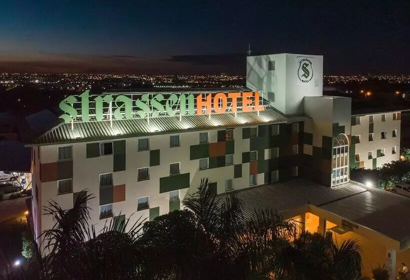 Hotel Strassen