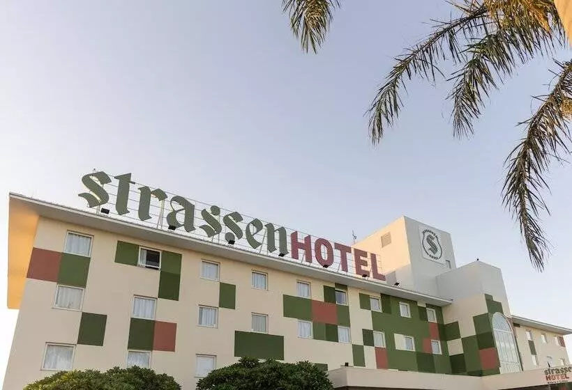 Hotel Strassen