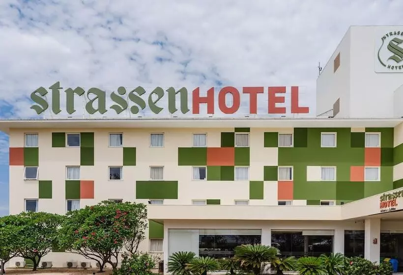 Hotel Strassen