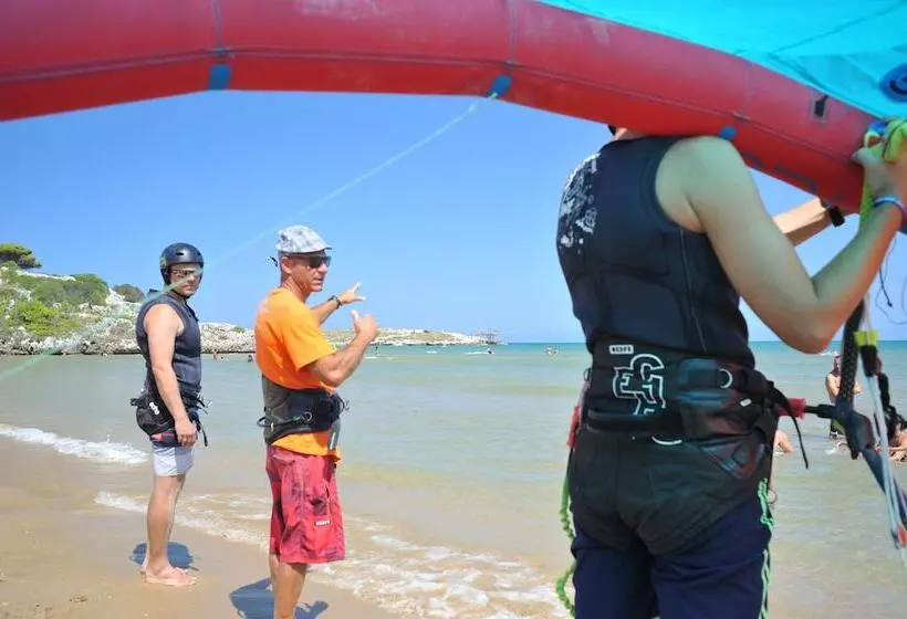 هتل Villaggio Capo Vieste Camping