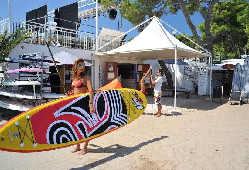 هتل Villaggio Capo Vieste Camping