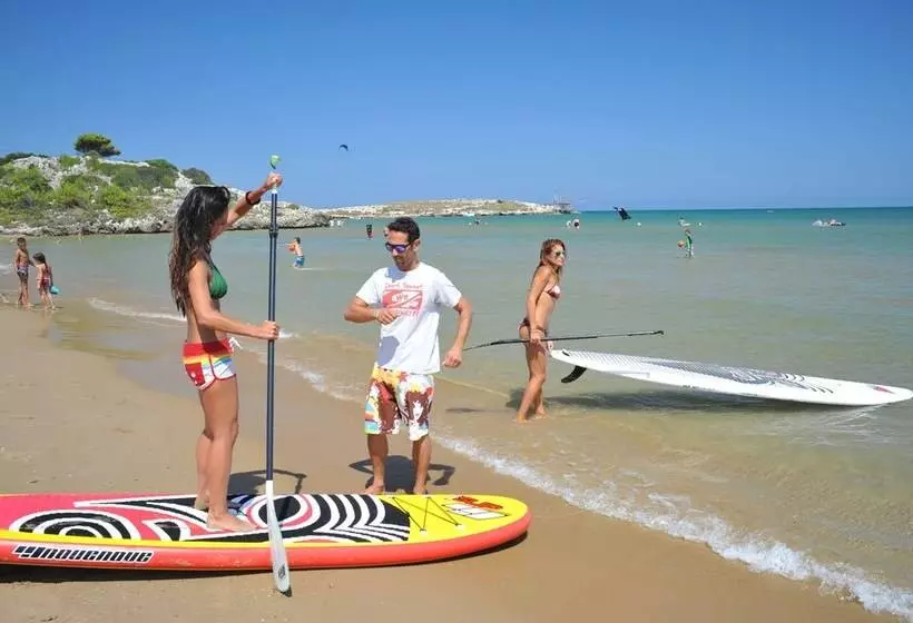 هتل Villaggio Capo Vieste Camping