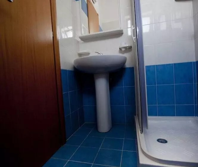 هتل Villaggio Capo Vieste Camping