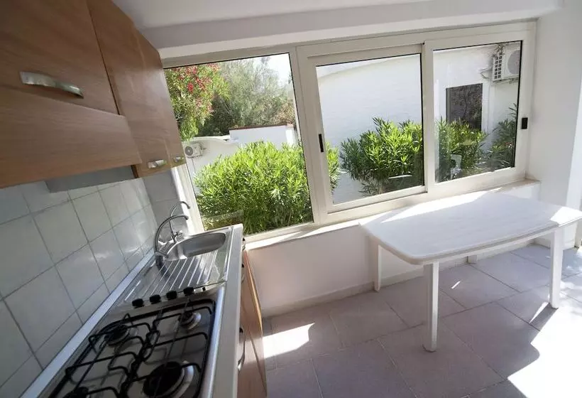 هتل Villaggio Capo Vieste Camping