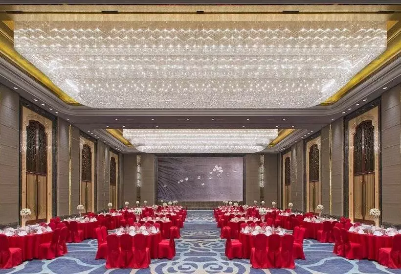 هتل Wanda Vista Tianjin