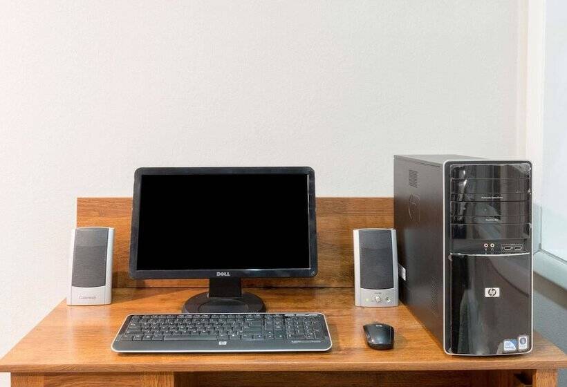 فندق على الطريق Baymont By Wyndham Henrietta   Rochester