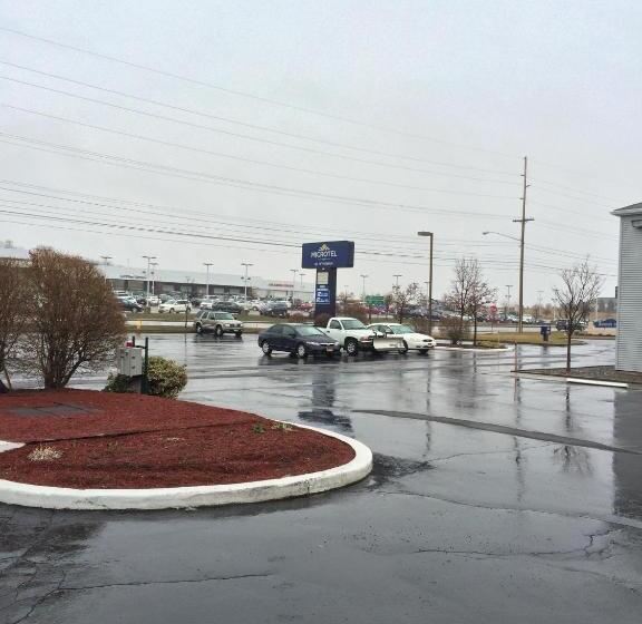 فندق على الطريق Baymont By Wyndham Henrietta   Rochester