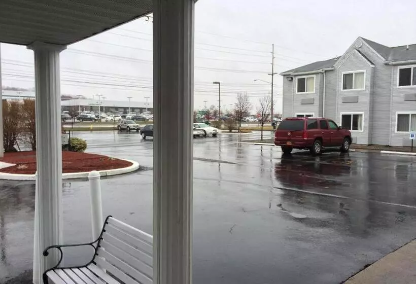 Motel Baymont By Wyndham Henrietta   Rochester