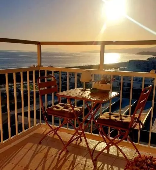 Apartamento ático Penthouse Faro De Torrox