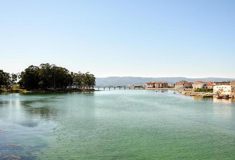 Arco Da Vella Apartamentos Con Vistas Al Mar