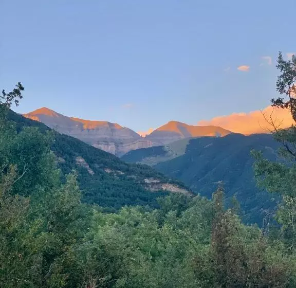 Casita Mondoto, Encanto En El Pirineo