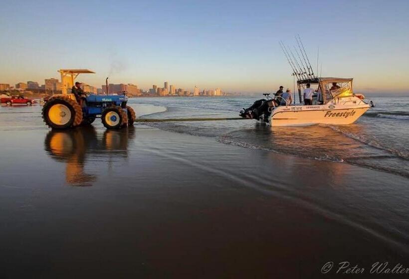 Durban Point Waterfront, 805 Quayside 40 Canalquay Rd