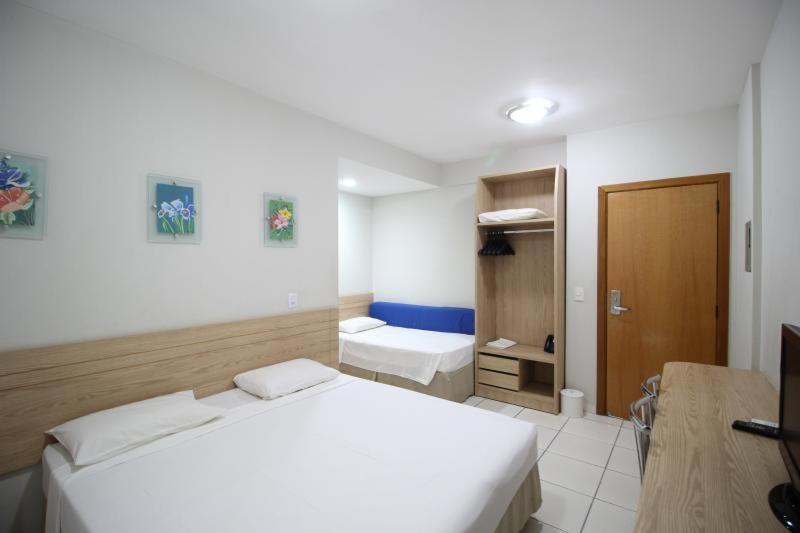 Golden Dolphin Com Café Da Manhã! Piscinas 24h