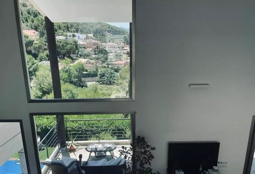 Villa Leo