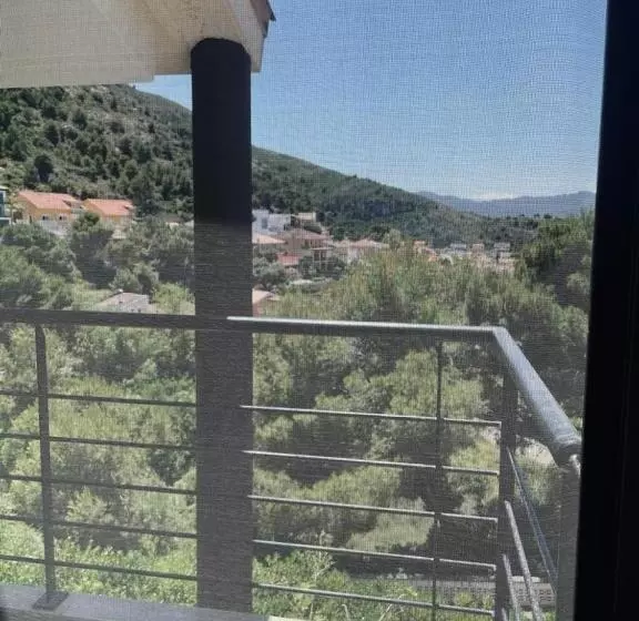 Villa Leo