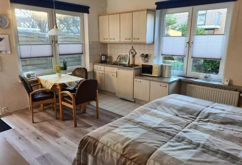 Ferienhaus Bungalow Nahe Kurpark Döse