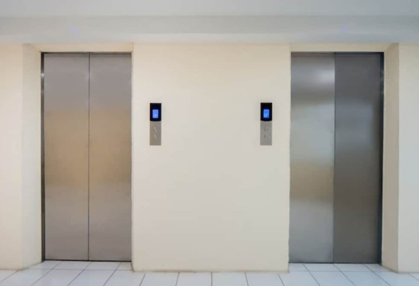 Szálloda Room Rendi @ Apt Dramaga Tower