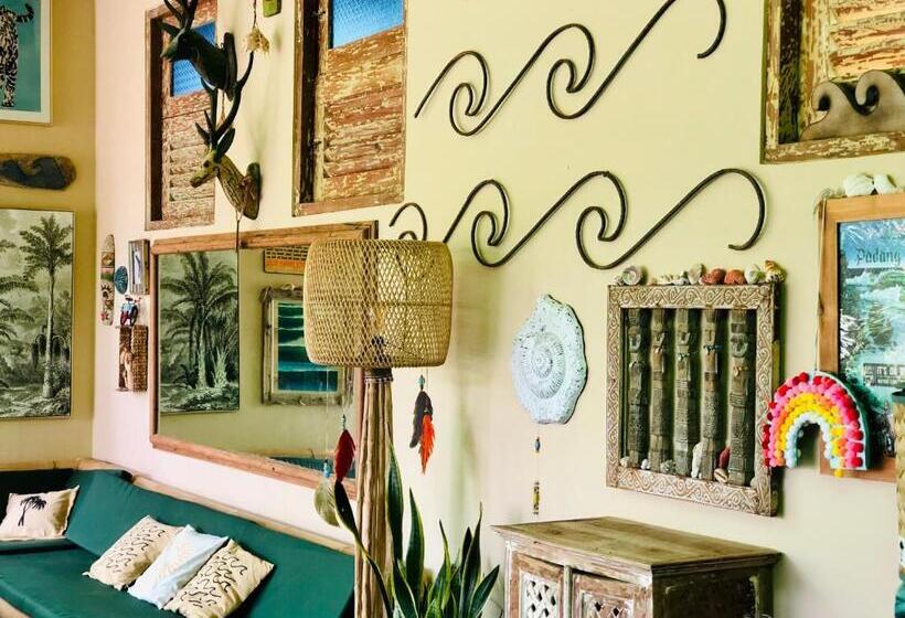 هتل Sriyana Uluwatu