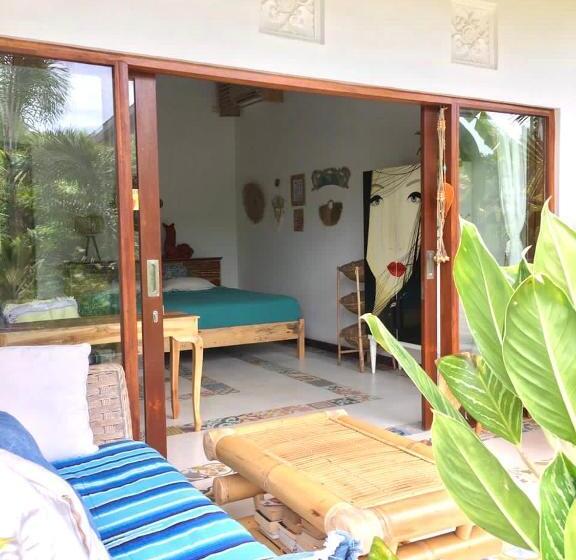 هتل Sriyana Uluwatu