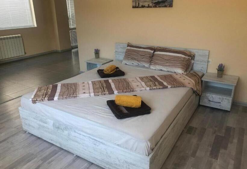 پانسیون къща за гости радина