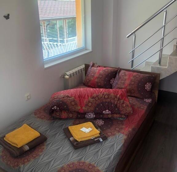 پانسیون къща за гости радина