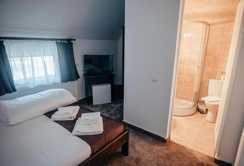 פנסיון Casa Daiana