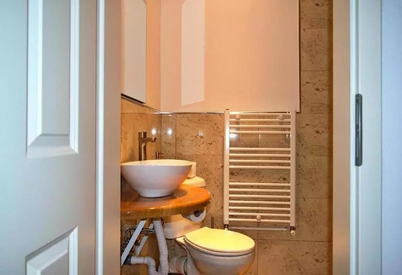 Majatalo Casa Traditionala Breb