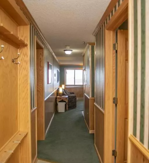 Stroll To Slopes, Village Area, Ski In Out Mtlodge 294