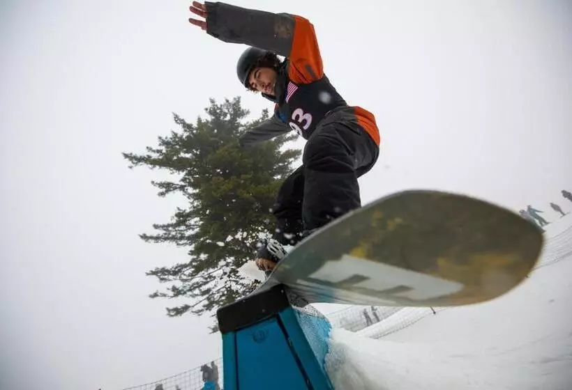 Stroll To Slopes, Village Area, Ski In Out Mtlodge 294