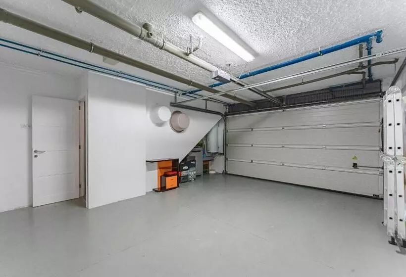 Townhouse With Three Bedrooms