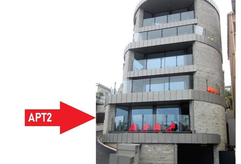 2 The View Apartments Ilfracombe Seafront, Parking, Lift, Ev