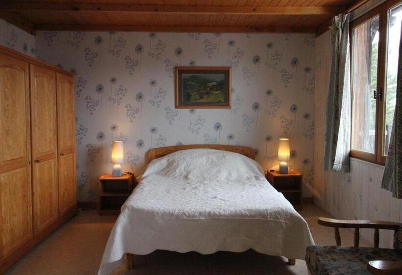 تختخواب و صبحانه Le Vieux Chalet