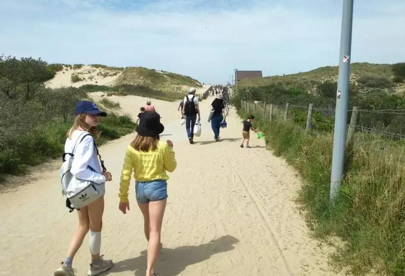 Blutsyde Promenade Encanto