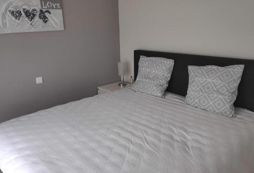 Blutsyde Promenade Encanto